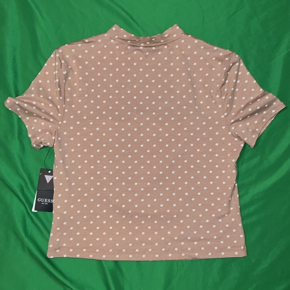 NWT Guess Tan and White Cut Out Blouse with Peter Pan Collar size Large - Picture 4 of 9